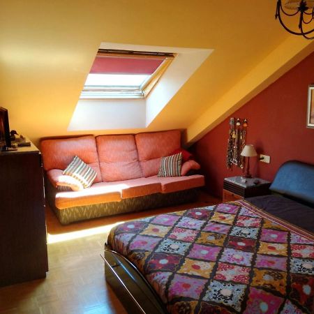 Atico Bajo Cubierta Con Garaje Registro Nº Vut829As Apartment Avilés Exterior foto